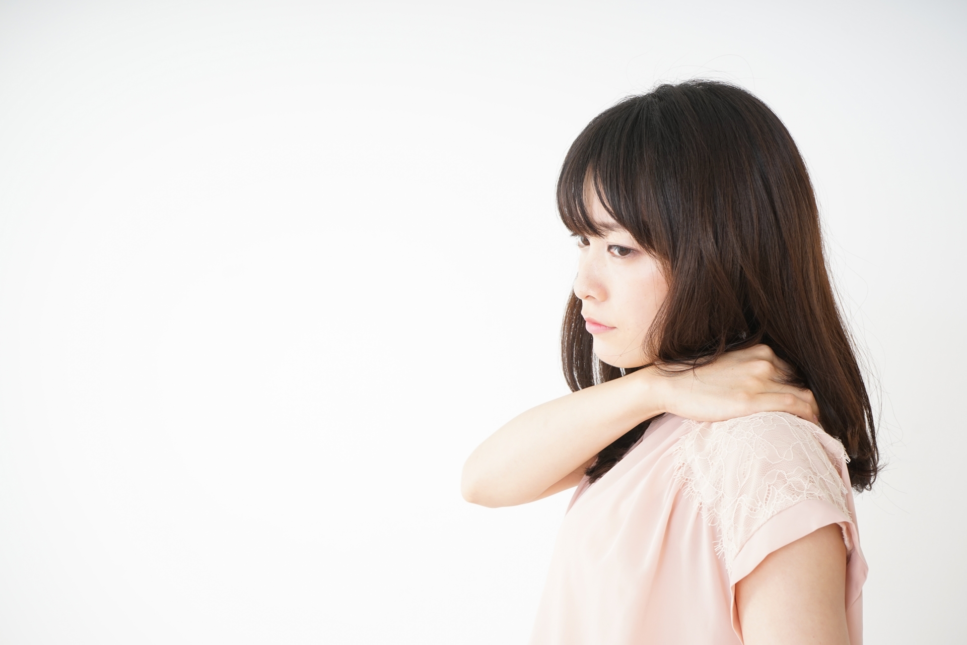 肩こりの女性